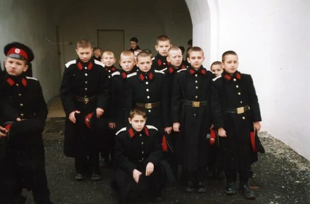 Крест михайловского кадетского корпуса. Попруженко воронежский кадетский корпус. Кадеты воронеж. Горожанский казачий кадетский корпус. Воронежский кадетский корпус 25.