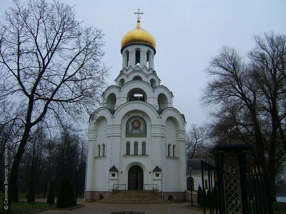 храм в котельниках на белой даче. храм виктора котельники. храм виктора воина в котельниках. усадьба белая дача котельники. храм мч.