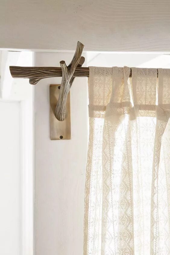 Как повесить шторы на гардину. Карнизы decorative Curtain Rod. Необычные карнизы для штор. Деревянные гардины для штор. Гардина из дерева.