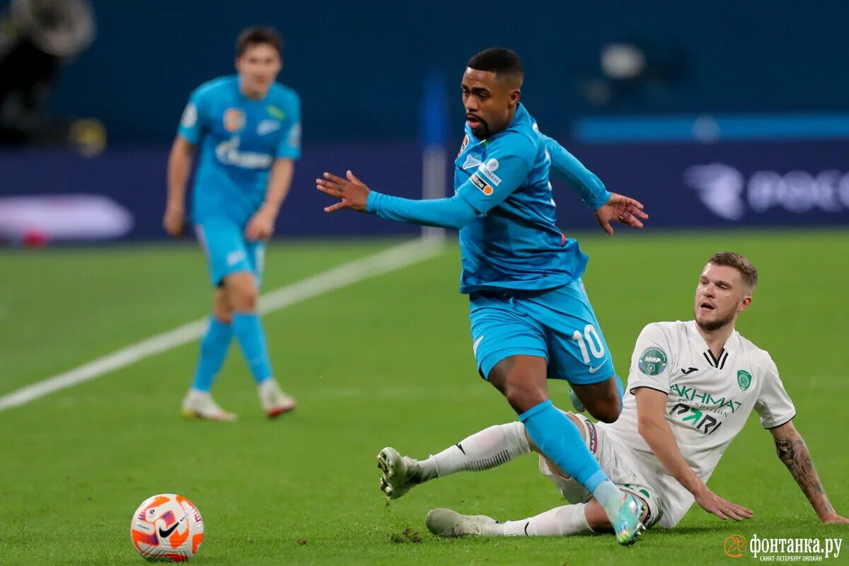 Вираж питер зенит. Куда ушел из зенита. Ракицкий футболист зенит. Куда ушел из зенита. Артём дзюба зенит 2022.