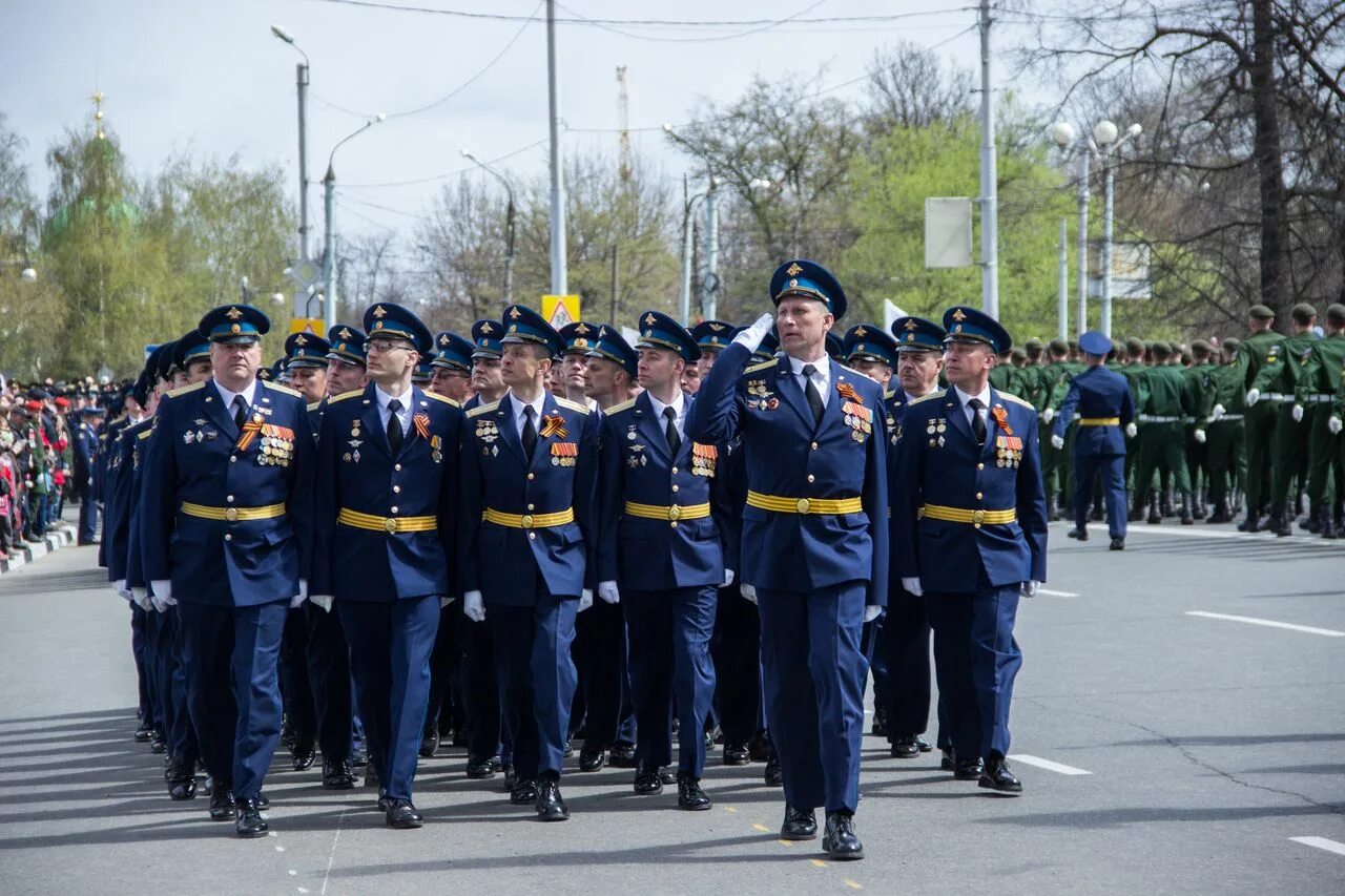 Военно воздушно космическая академия тверь. ВКС Тверь Академия Жукова. Значок Военная Академия ВКО Тверь. Шеврон Академии ВКО Тверь. Военная Академия воздушно-космической обороны г Тверь.