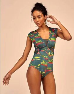 Saha swimwear