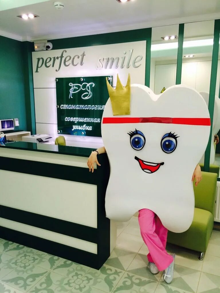 совершенная улыбка. красивые зубы. виниры на зубы (голливудская улыбка). красивая улыбка зубы. на пути к идеальной улыбке.