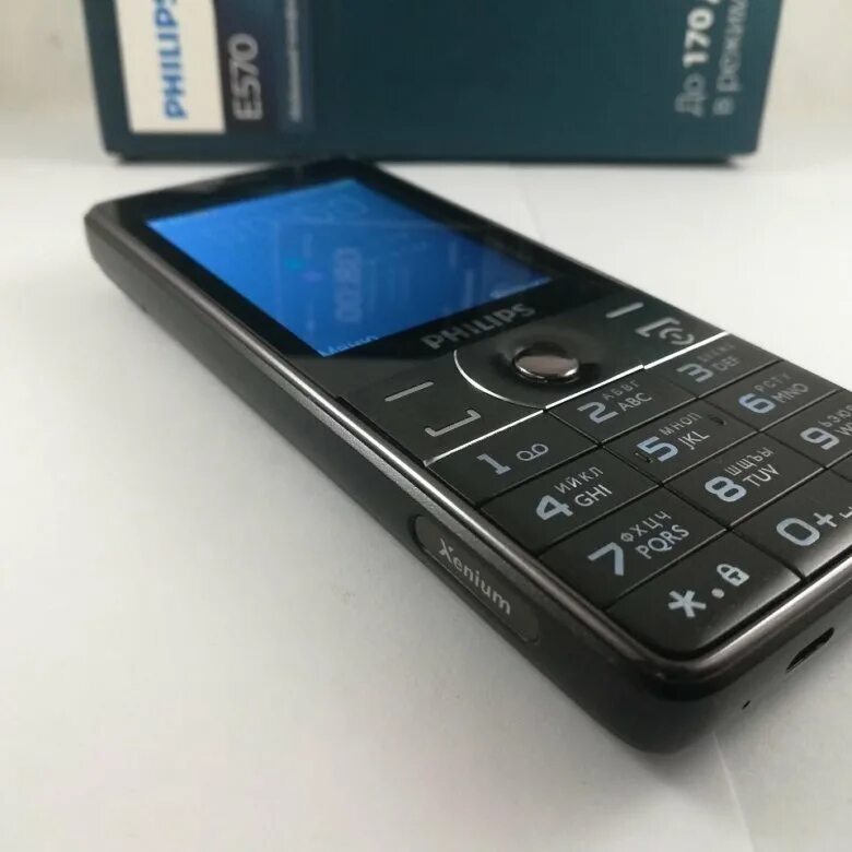 Philips Xenium e570. Philips Xenium Philips e570. Филипс ксениум 570. Philips Xenium e218 зеленый.