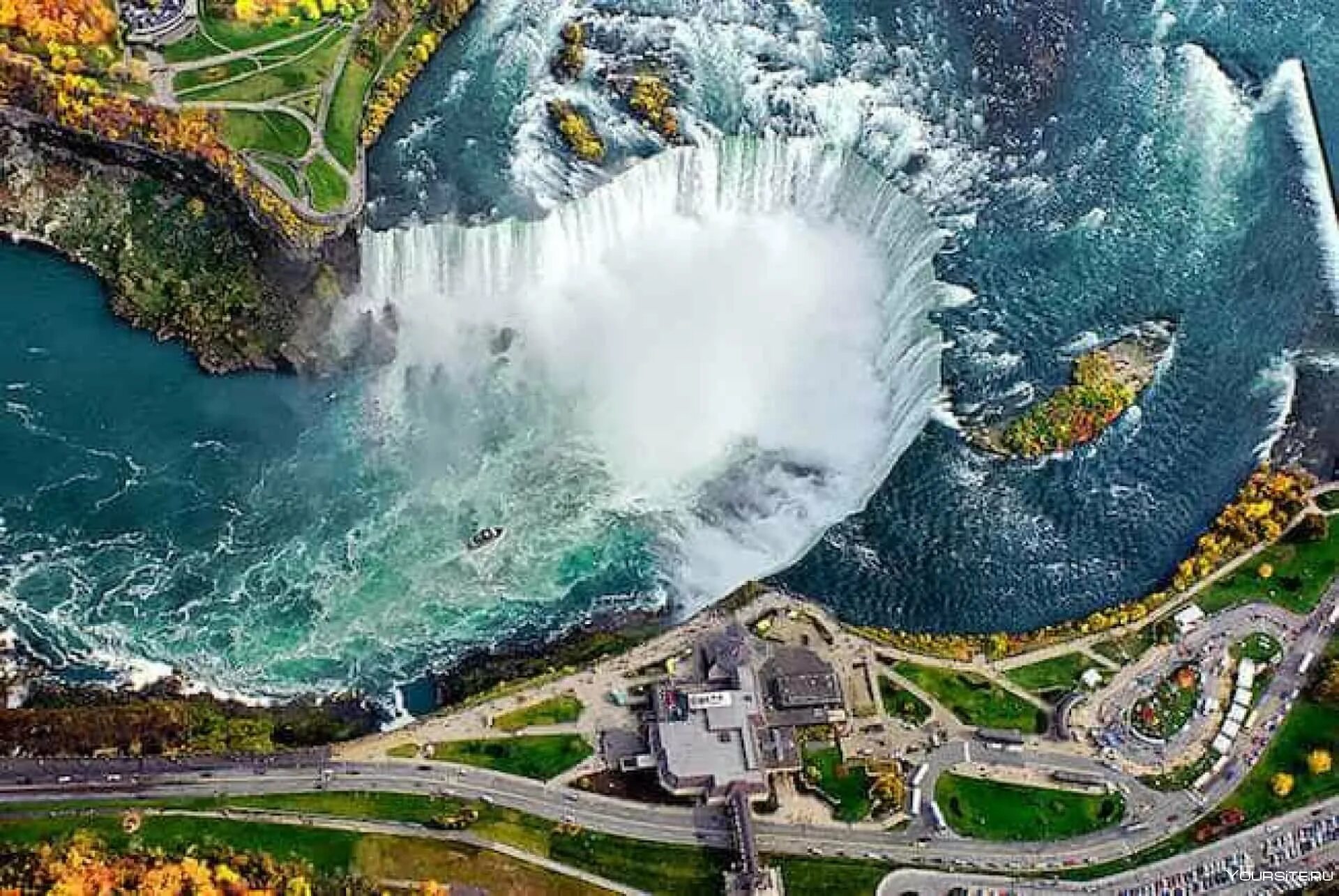 Ниагарский водопад чудо света. Ниагарский водопад водопады. Ниагарский водопад Канада. Ниагарский водопад вид сверху.
