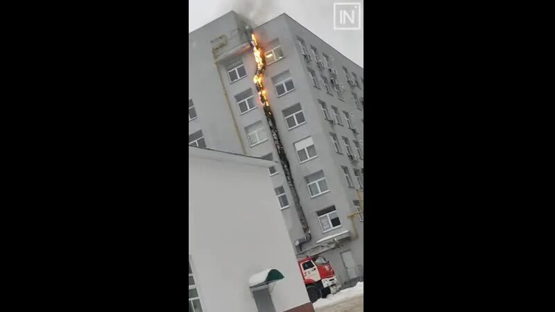 Пожар в химках сегодня ночью. Репина пожар. Многоэтажный дом. Репина пожар. Мега химки пожар.