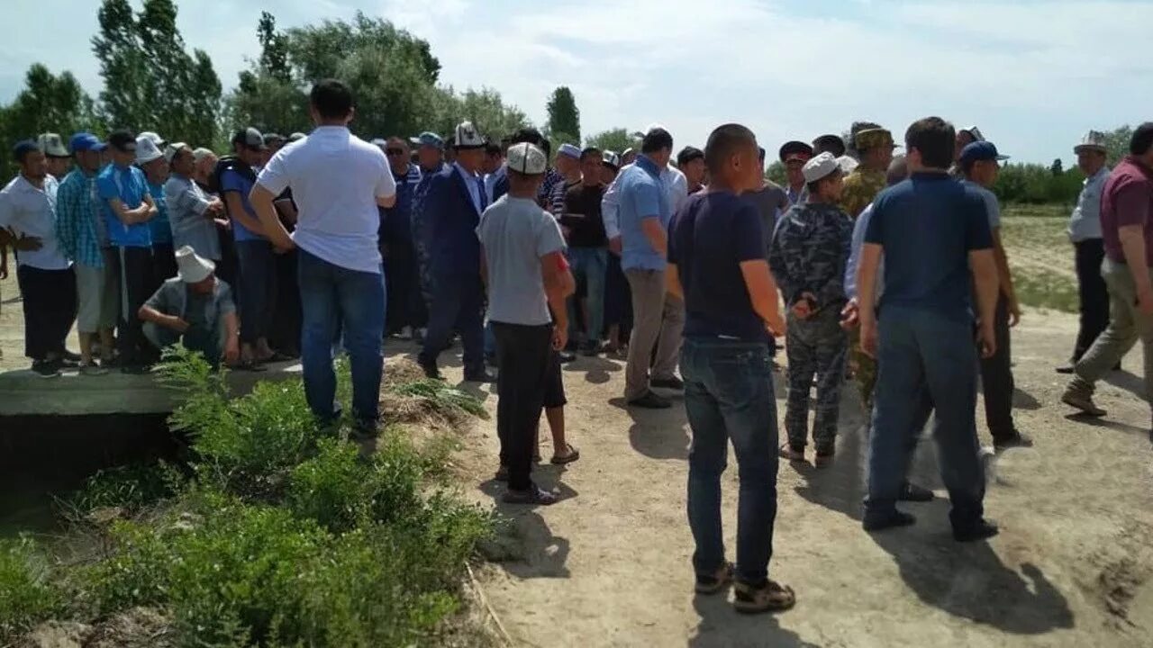 Тожик киргиз. Лаккон киргиз. қирғиз тожик. қирғиз-тожик чегараси.