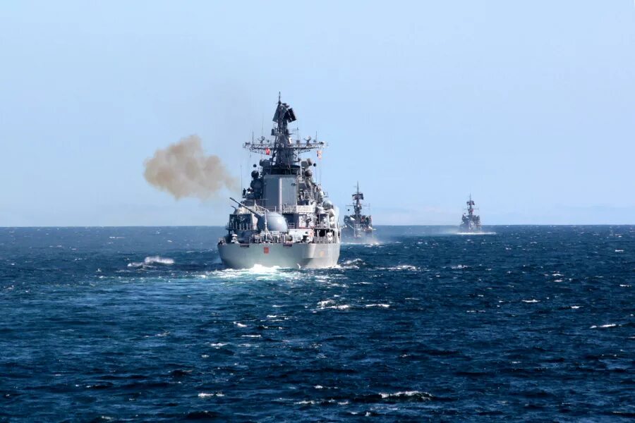 Россия морские силы корабли. Военно морской флот РФ надводные силы. Надводные боевые корабли ВМФ России.