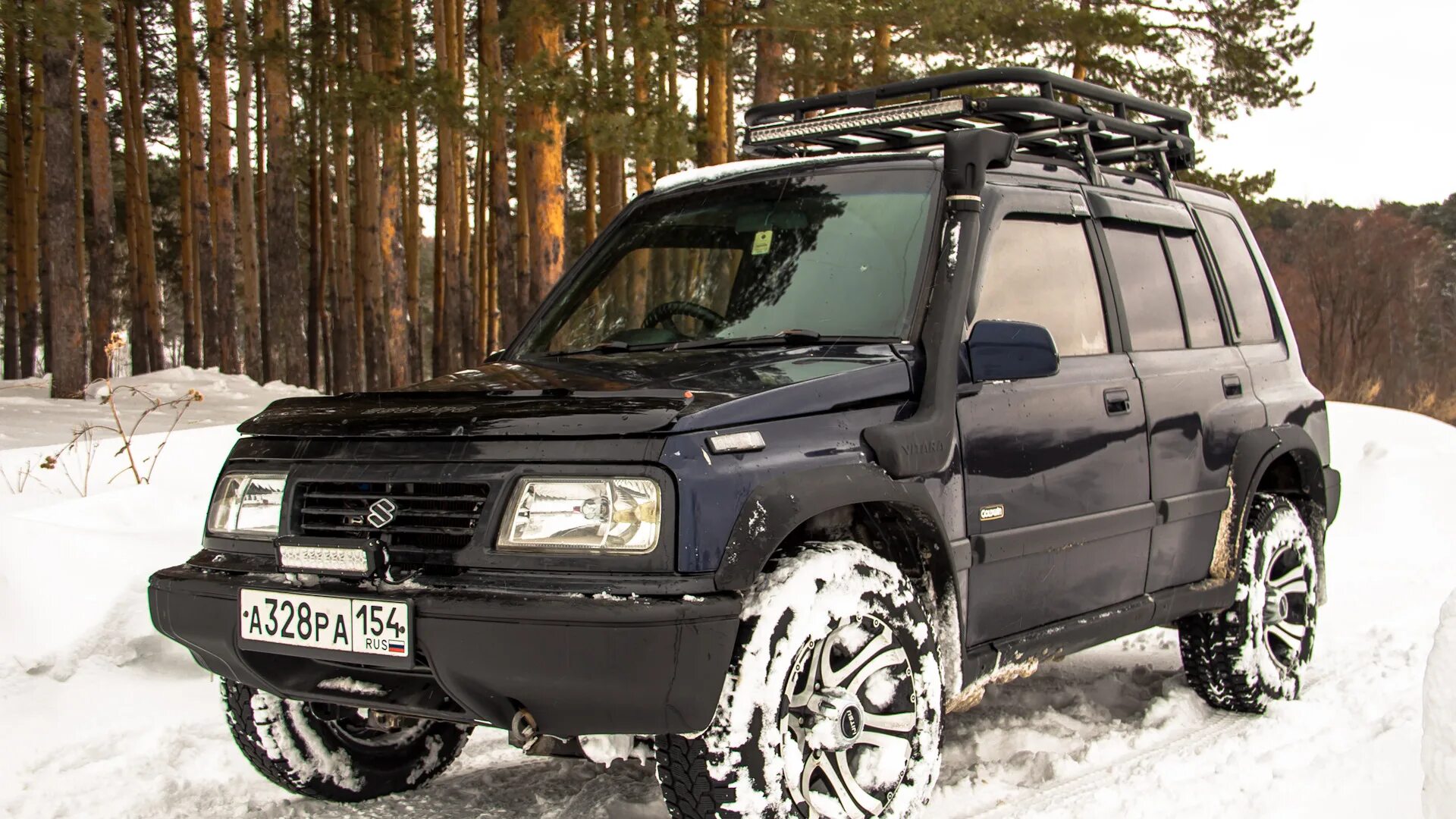 Сузуки эскудо 97. Suzuki Escudo Tuning. Эскудо тюнинговые 1 поколение. Suzuki Grand Escudo Tuning.