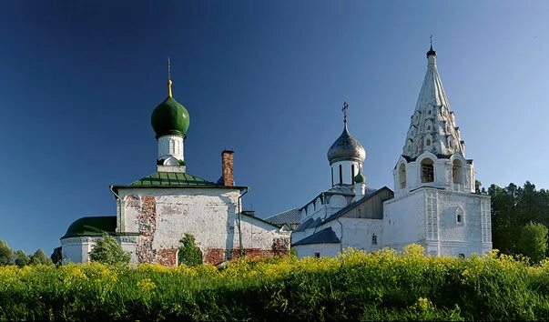 Свято троицкого данилова. Свято Троицкий монастырь Переславль-Залесский. Свято-Троицкий Данилов монастырь. Данилов монастырь Переславль-Залесский. Троицкий Данилов монастырь Переславль-Залесский.