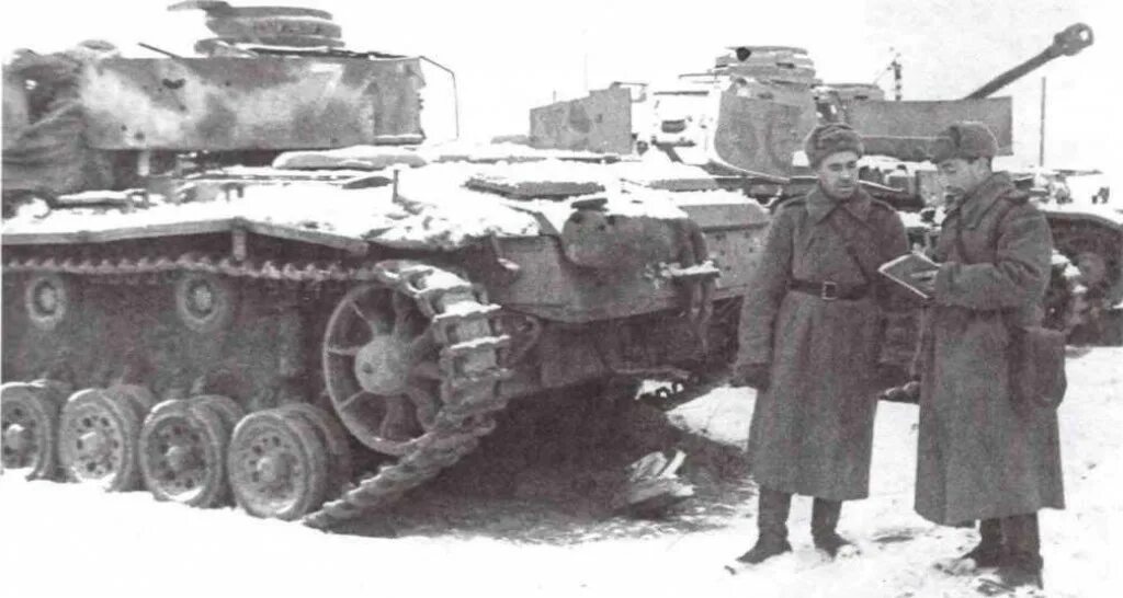 Немецкие трофеи второй мировой. Выставка трофейной техники 1945. Трофейные танки пантера. Трофейные т-34 в вермахте. Трофейный танк тигр.