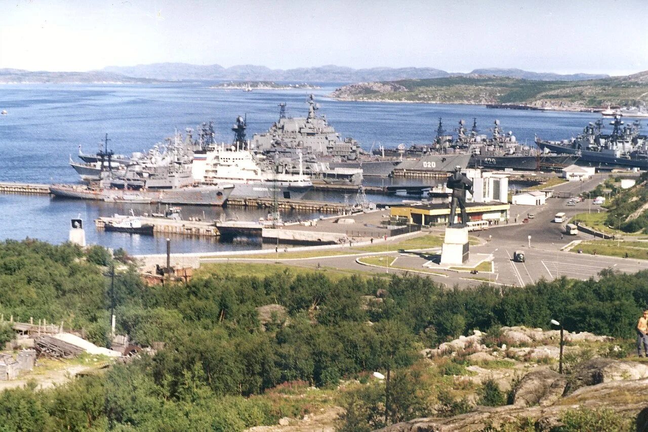 В городе бывшую военно морскую базу. Североморск база ВМФ. Северный флот в городе Североморск. Североморск столица Северного флота. Североморск база Северного флота.