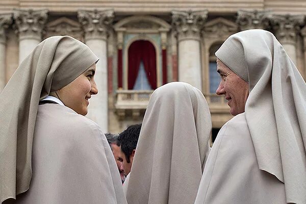 монахини ватикана. монашка залетела в ватикане песня. монахини ватикана. монашки ватикана. монашка залетела в ватикане песня.
