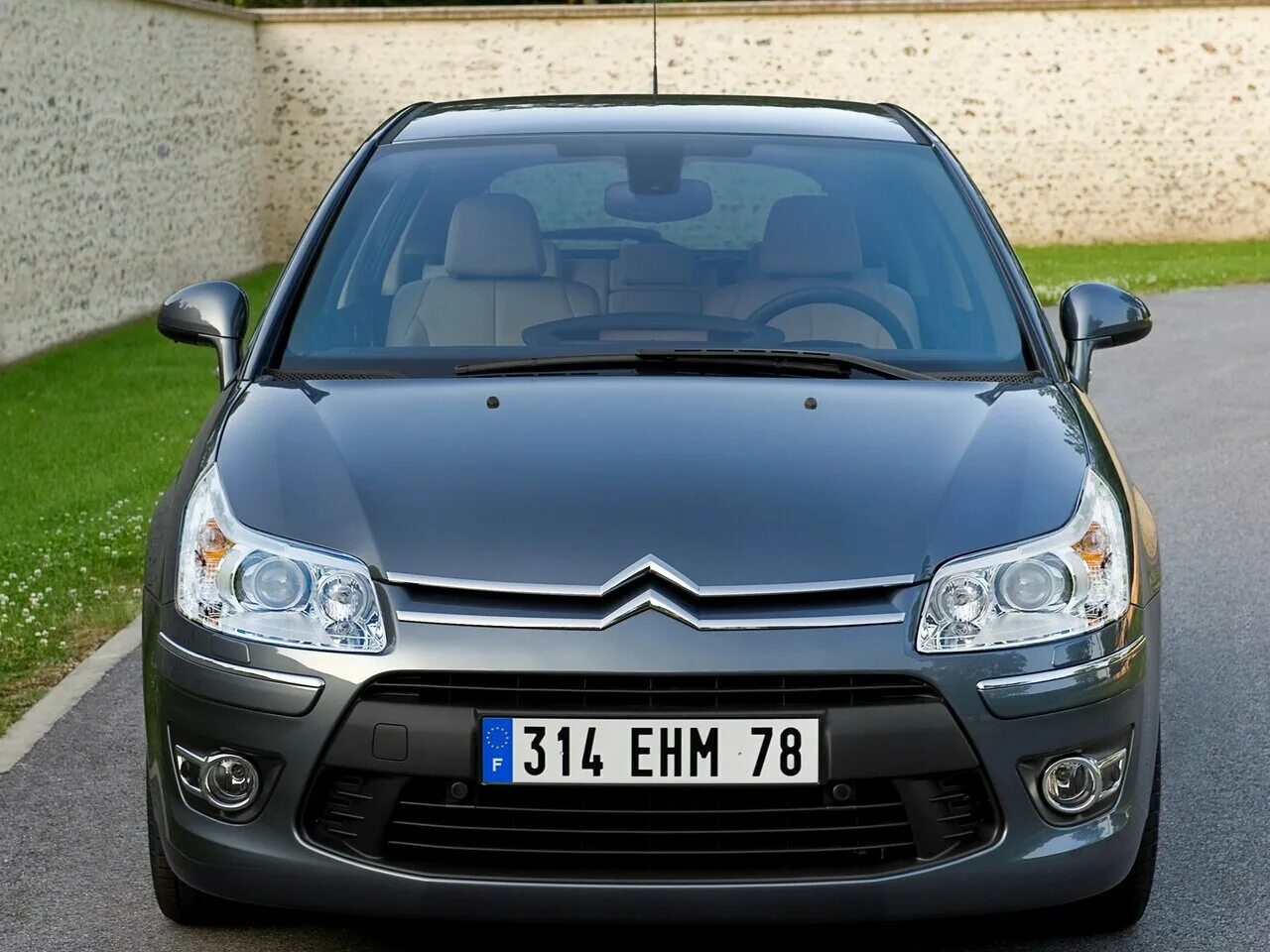 Поколения ситроен с4 хэтчбек. Ситроен c4 2008. Citroen c4 2008-2009. Citroen c4 2008 хэтчбек. Citroen c4 2001.