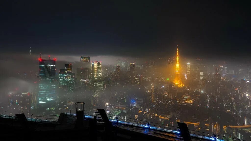 Токио в тумане. Туман над Токио. Токио ночь туман. Вид из Tokyo Sky 3. Покажу токио 3 песня