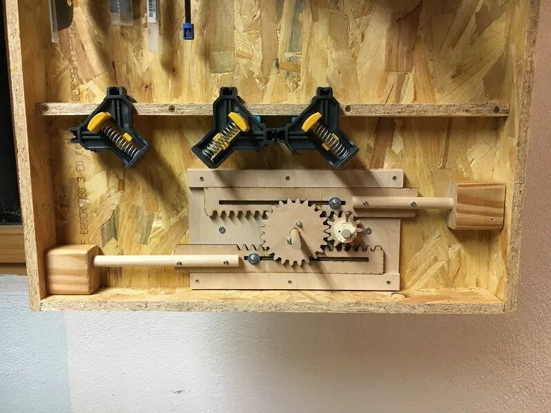 Locking mechanism