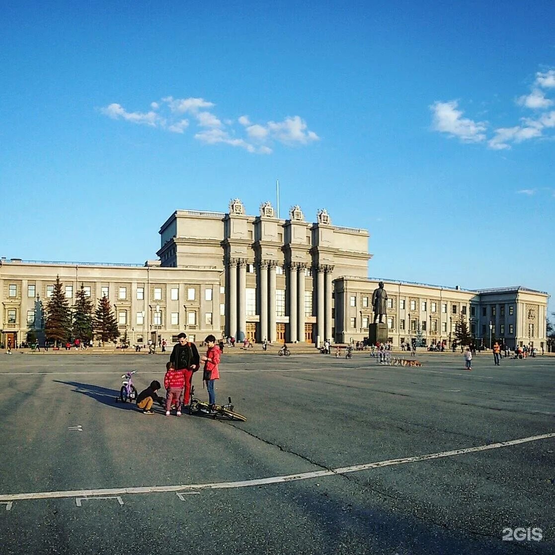 Площадь Куйбышева Самара. Театр на площади Куйбышева Самара. Самара площадь Куйбышева 1. Театр оперы и балета Самара площадь Куйбышева.