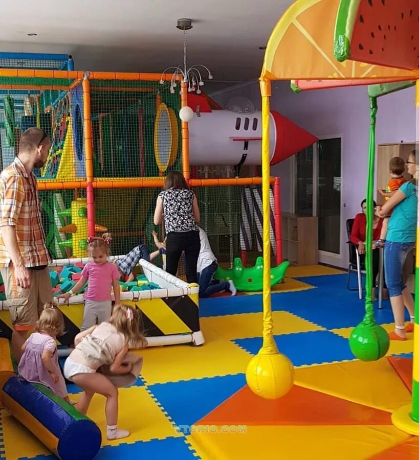 Московская наркология логотипы. Чисто центр. Развлекательные центры гомель для детей. Реабилитационный наркологический центр логотип. Чисто центр.