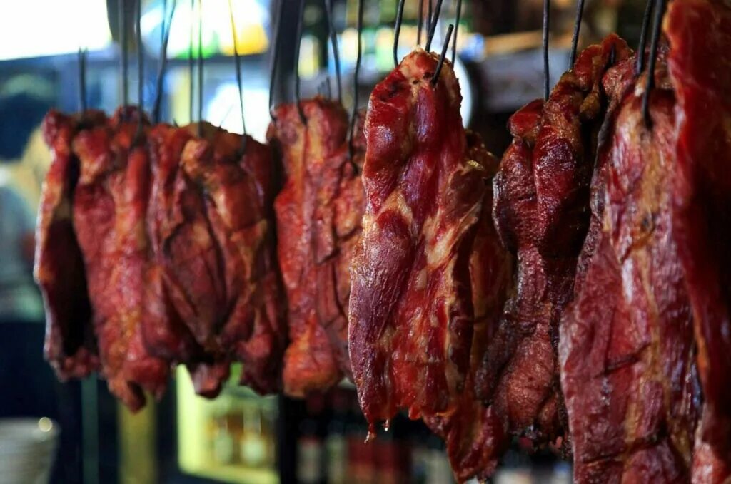 Сало горячего копчения. Сколько коптится рыба горячего копчения. Почему коптят. Почему коптят. Копченые мясные изделия.