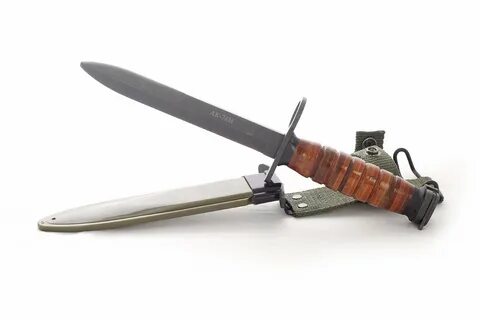 Нож 74