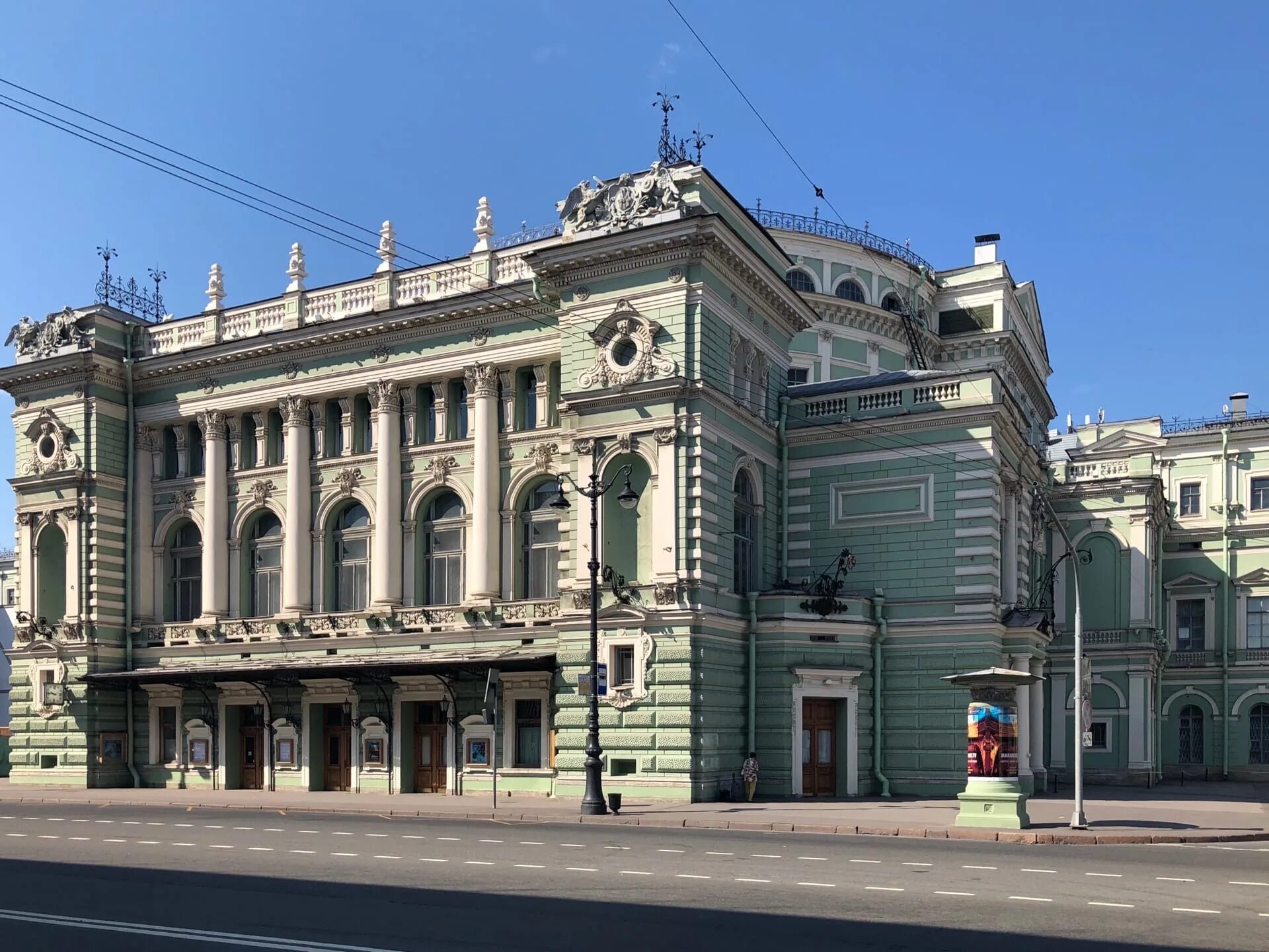 Программа мариинского театра. Мариинский оперный театр 19 век. Мариинский театр 1860. Мариинский театр Санкт-Петербург 19 век. Мариинский театр 1860 года.