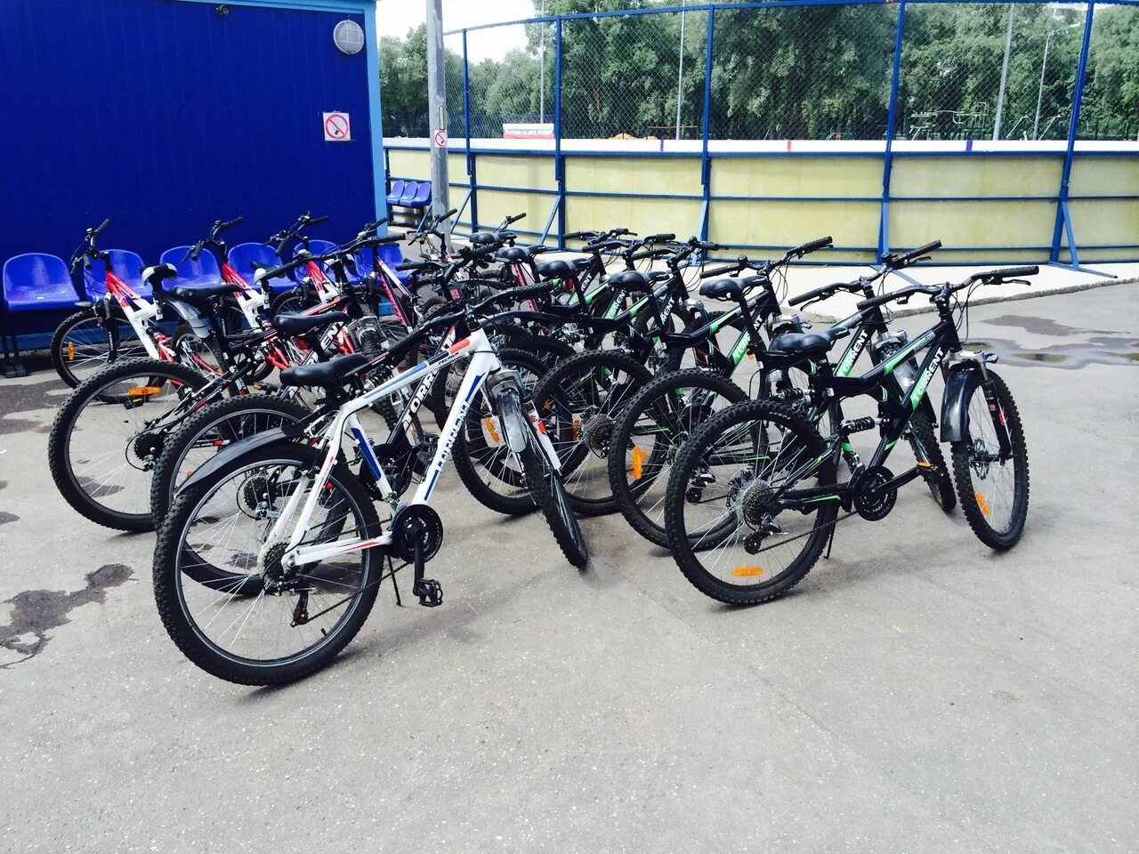 Касимов магазины. Вело мото касимов. Вело мото касимов. Bike center. Вело мото.