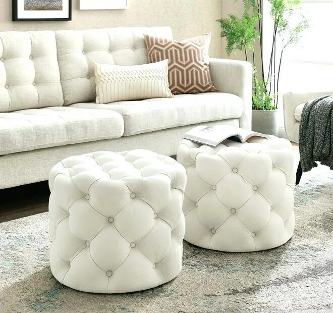 Пуф Jules Tufted Ottoman. Пуф Mantellassi Ottoman. Руня и пуф. Пуф в интерьере.