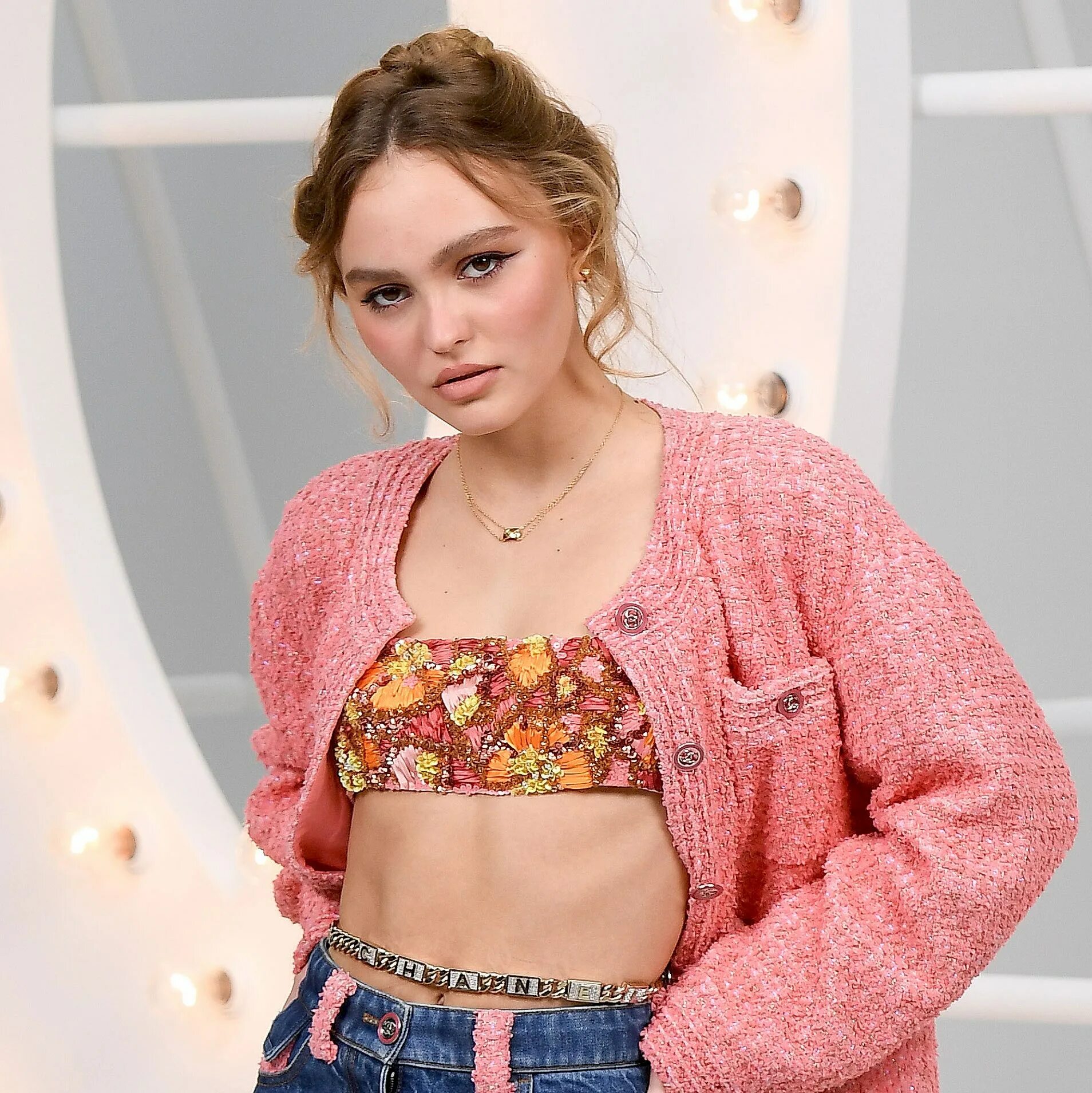 Лилли роуз мэлоди депп. Lily rose depp. Dollhouse rose depp. Lily rose depp. Дочь джонни деппа.