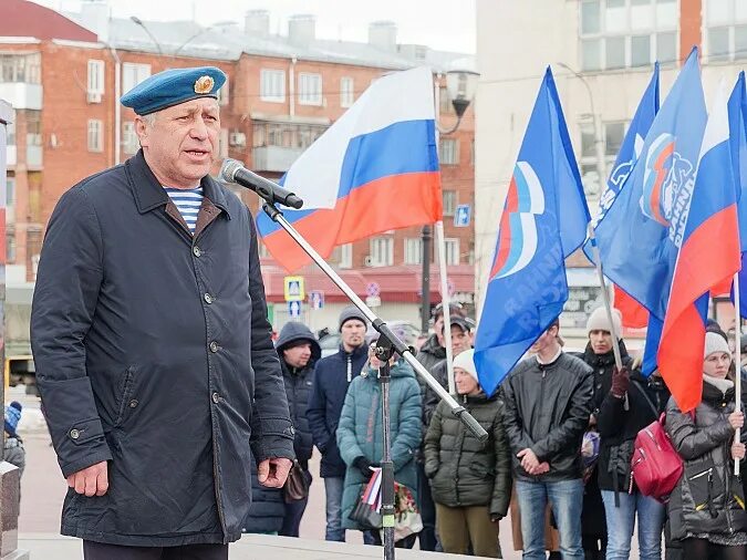 Митинг иванова. Митинг Иваново. Кинешма митинг. Митинг Единой России. Митинг картинки.