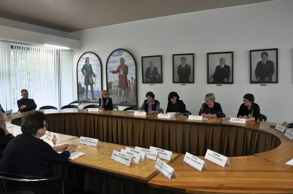 арт объект петрозаводск самый популярный. музыкальный театр республики карелия. театральная площадь петрозаводск. панорама набережной петрозаводска. культура птз.