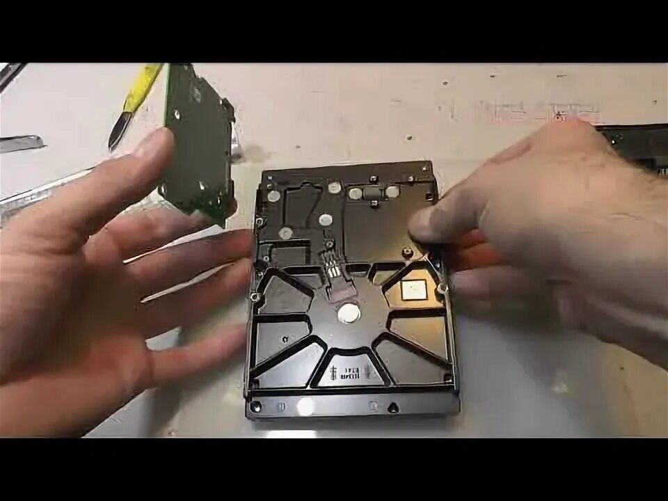 Сгорел жесткий. SSD сгорел. Как понять что жесткий диск сгорел.