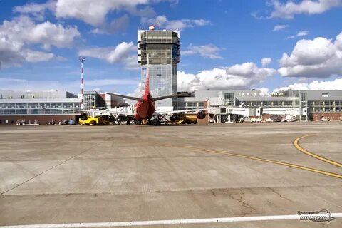 Самолет в кольцово сегодня