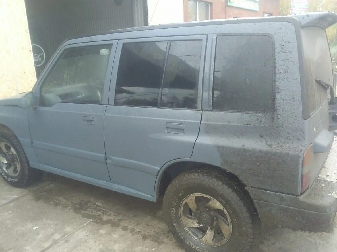 Suzuki Escudo 1996 года. Эскудо 5 дверный 1996. Сузуки эскудо серый. Сузуки эскудо 140 л.с 1996 год.