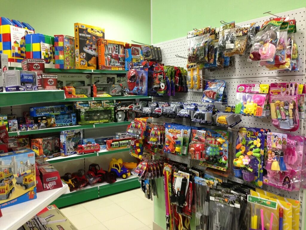 Игрушки в питере. Магазин игрушек в санкт-петербурге. Магазины детских игрушек в спб. Игрушечный санкт-петербург. Мир игрушек.