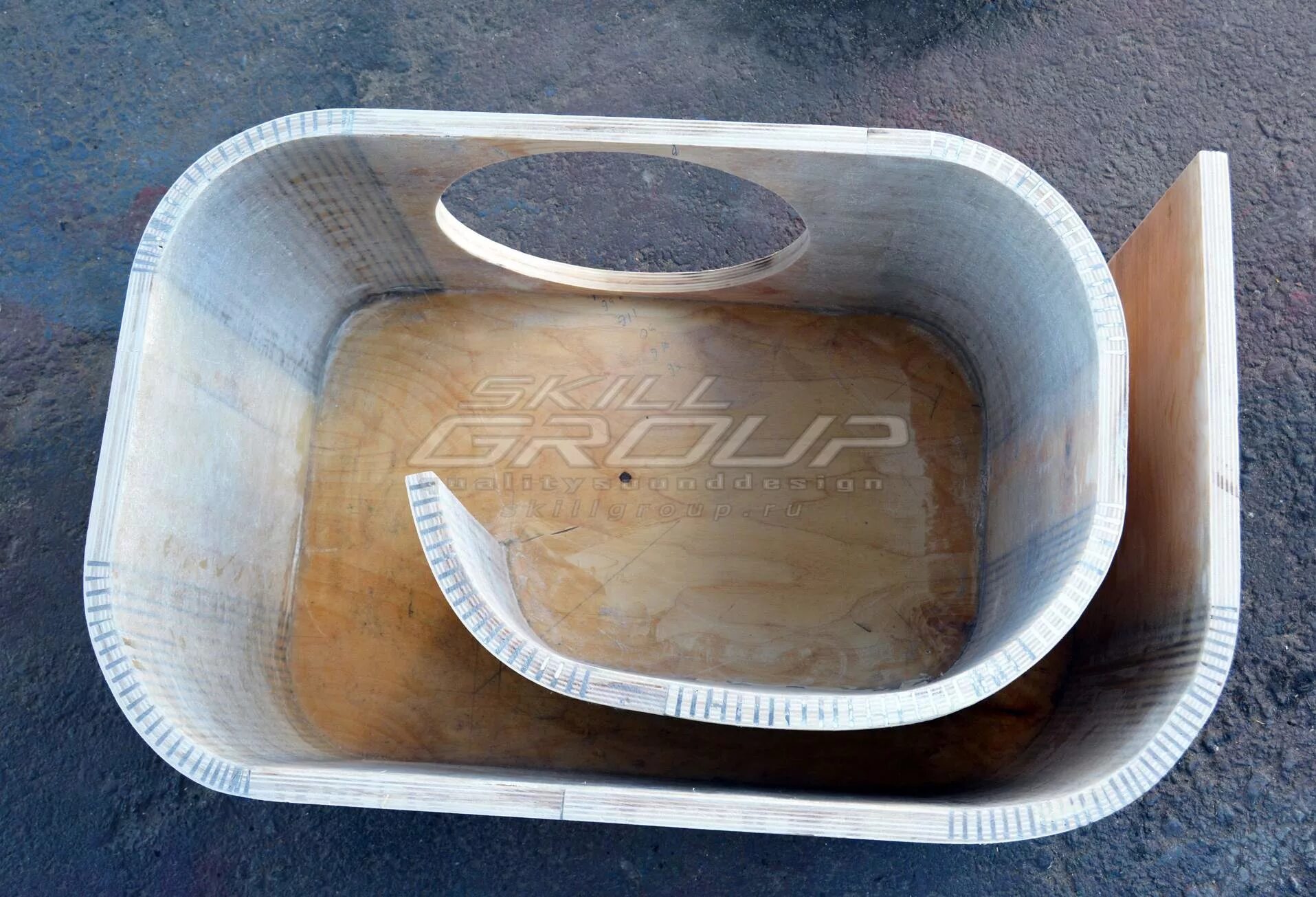 короб с экспо портом под 12 динамик. короб bass elite под 15. корпус сабвуфера щелевой порт. экспо короб под 12 саб. порт короба.