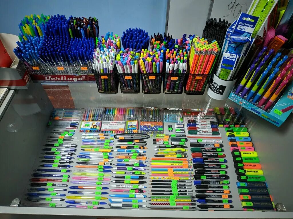 канцтовары гомель. канцелярские магазины радуга. школярик судак время работы. карандаш магазин канцтоваров. киев магазин школярик.