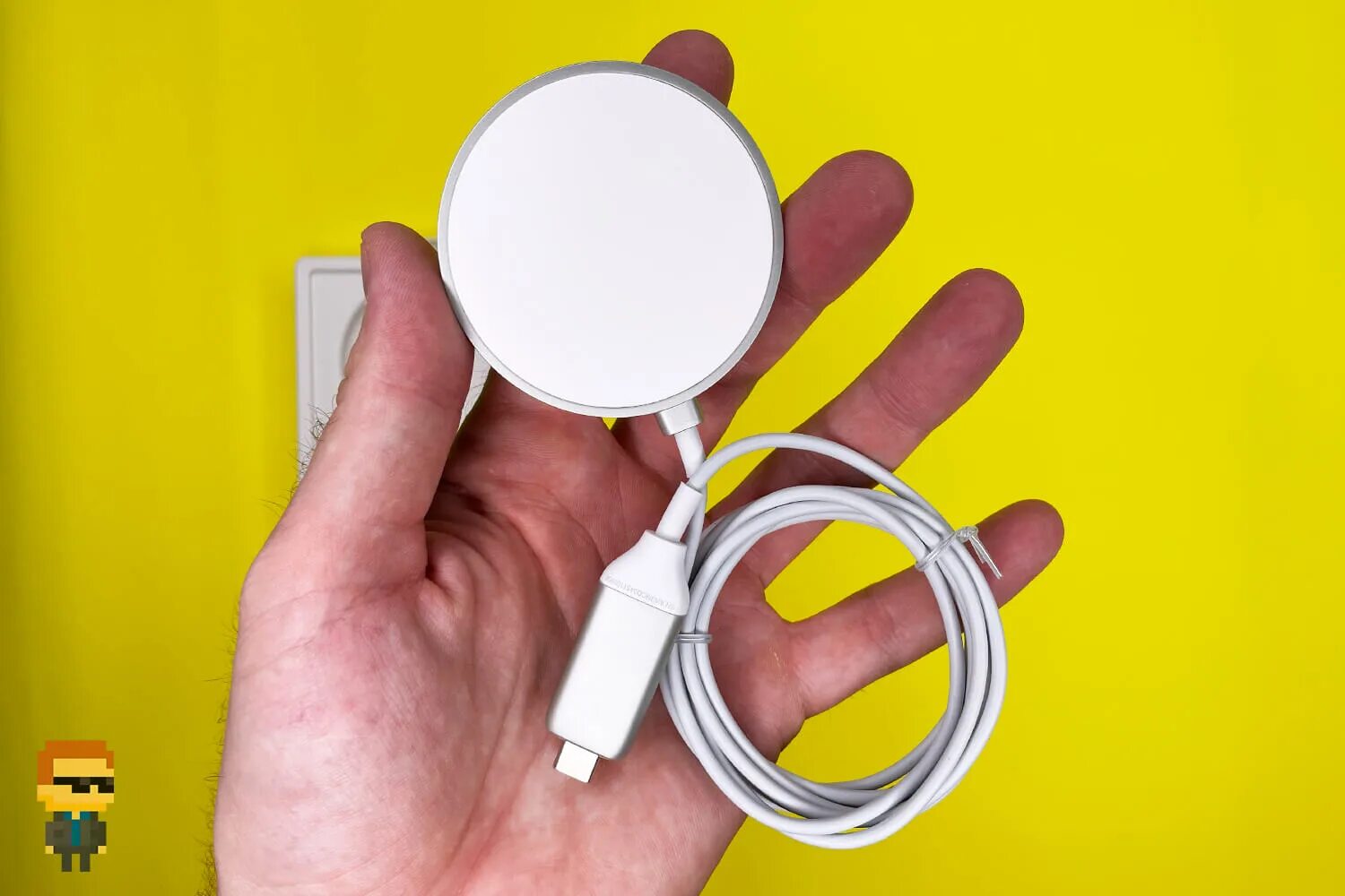 Беспроводное зарядное устройство anker powerwave magnetic pad, белый. Anker powerwave ii magnetic pad. Беспроводная зарядка anker powerwave ii pad, 15 вт, (a2519). Anker powerwave magnetic pad. Беспроводная зарядка anker powerwave ii pad, 15 вт, (a2519).