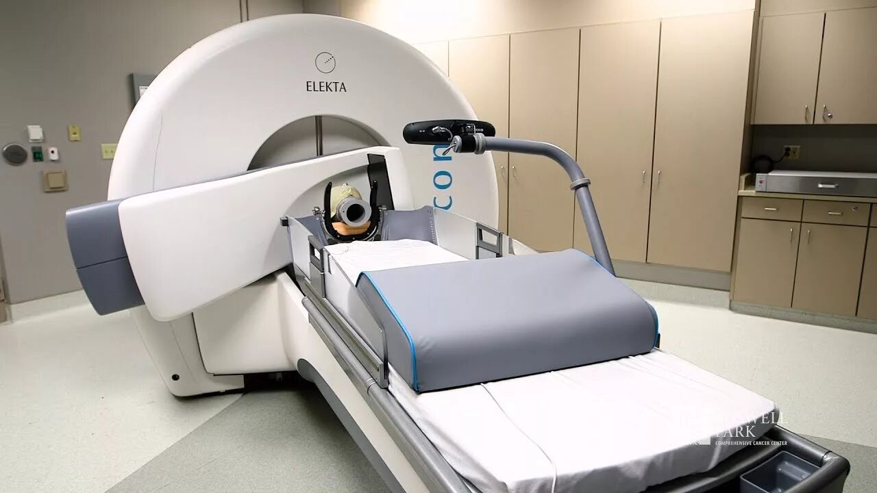 Сайт гамма нож. Leksell Gamma Knife Perfexion. Гамма-нож (Leksell Gamma Knife). Gamma Knife Radiosurgery. Гамма нож мрт.