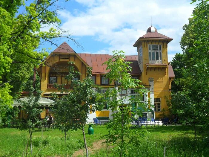 Усадьба ольгинская. Загородный парк Самара усадьба. Усадьба в загородном парке Самара. Дача е. п. Сипиной. Дача в загородном парке Самара.