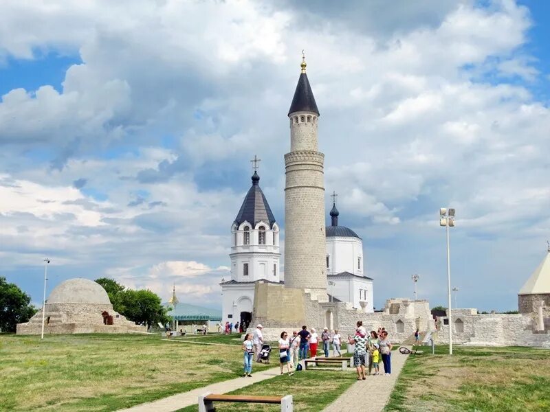 Включи булгара. Музей заповедник Булгар Казань. Древний Булгар Казань. Городище Болгар Казань. Древний Болгар в Казани.