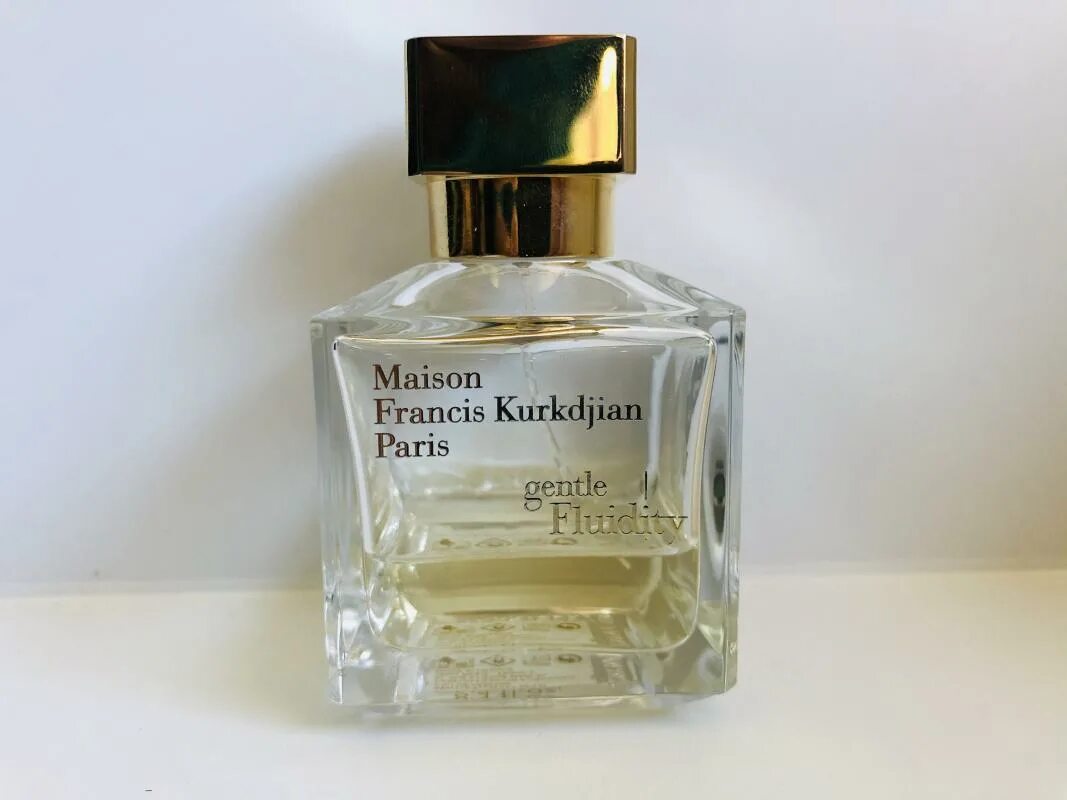 Maison gold. Maison Francis Kurkdjian gentle fluidity. Kurkdjian gentle fluidity Gold. Духи Maison Francis Kurkdjian Paris Gold gentle fluidity. Джентл флюид Голд Куркиджан.