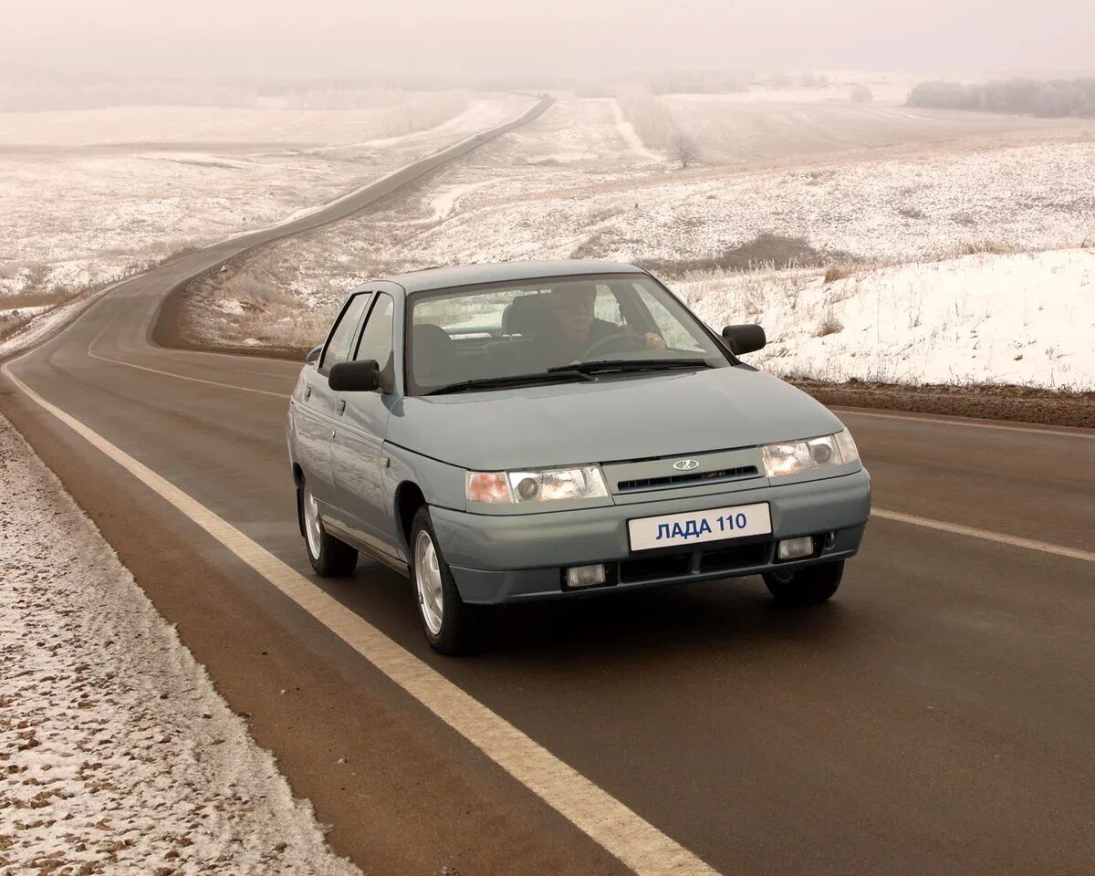 Авито татарстан. 2005 год фото. Ваз 2110 рязанская область. Ваз 2110 1999 года. Ваз-2110 2000 года серебристого цвета.