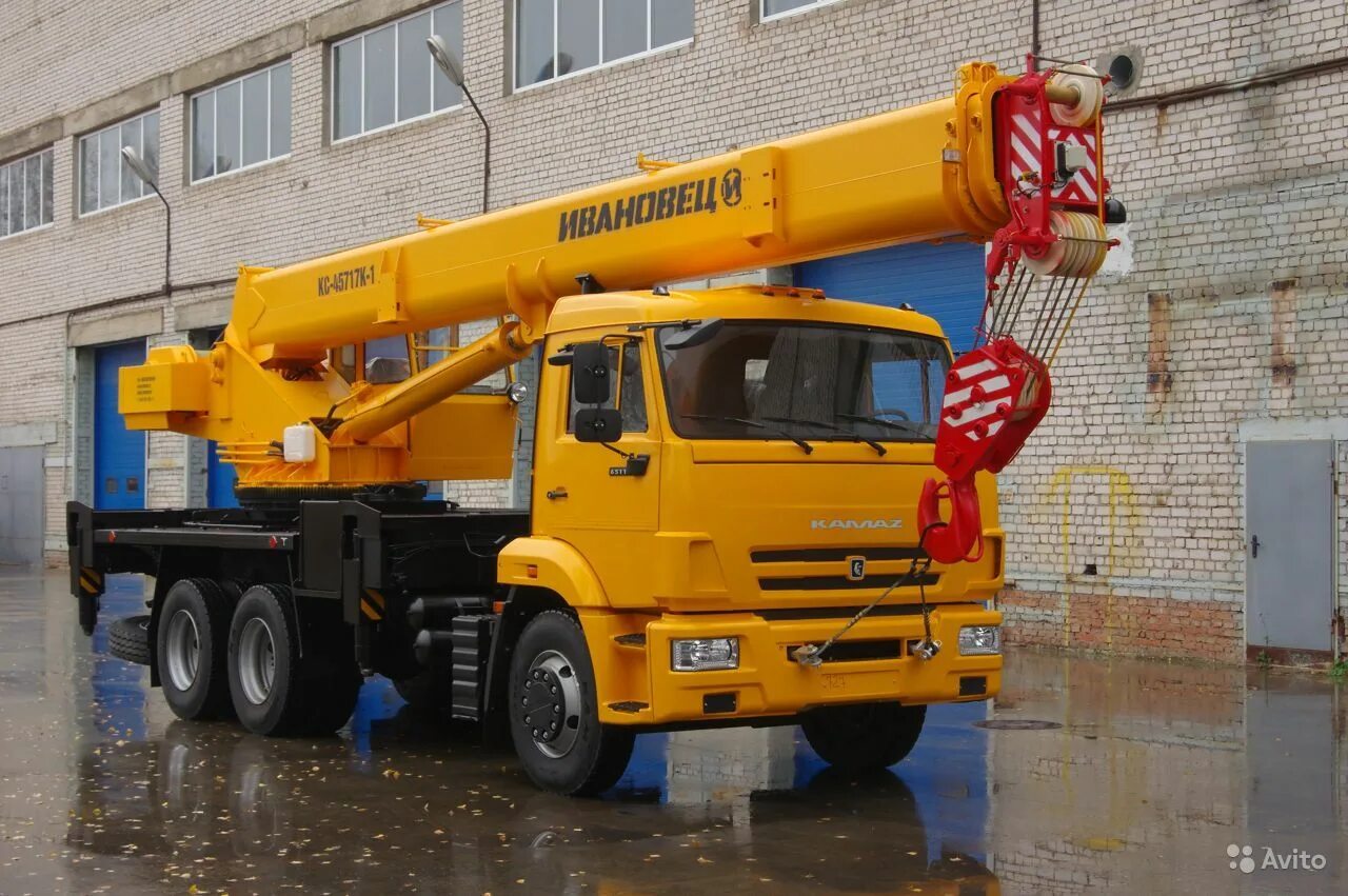 Автокран ивановец кс-45717к-3. Ивановец на базе камаза. Ивановец кс-55717к-3. Автомобильный кран кс-45717к-3р. Кран автомобильный кс-45717к-3.