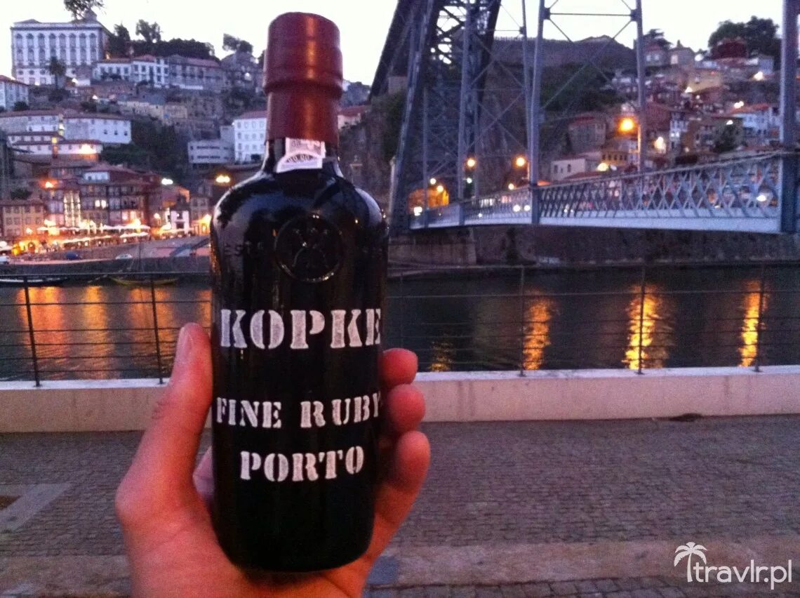 Португальский портвейн Порто. Porto портвейн Португалия. Портвейн португальский Kopke. Португальский портвейн Porto Ruby. Руби порт