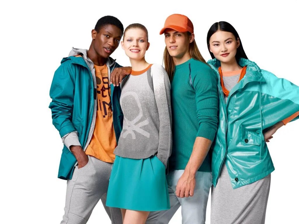 United Colors of Benetton одежда. Бенеттон костюм. Бенеттон одежда женская. Benetton clothes shop. Live united colors