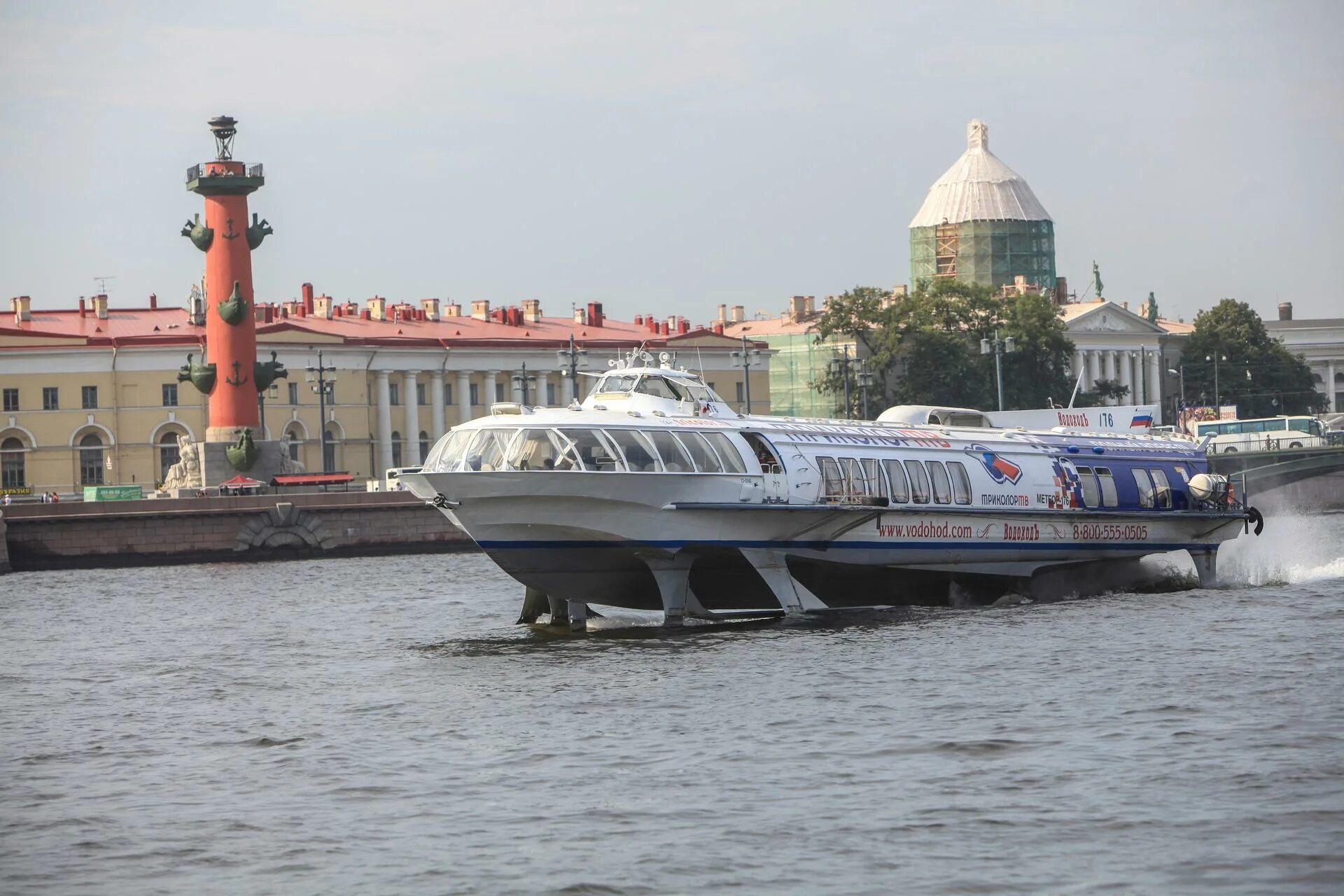 Петербург петергоф метеор цена билета. Метеор Санкт-Петербург Петергоф. Метеор Санкт-Петербург Петергоф Кронштадт. Метеор Петергоф Кронштадт. Санкт-Петербург Метеор из Петергофа в Кронштадт.