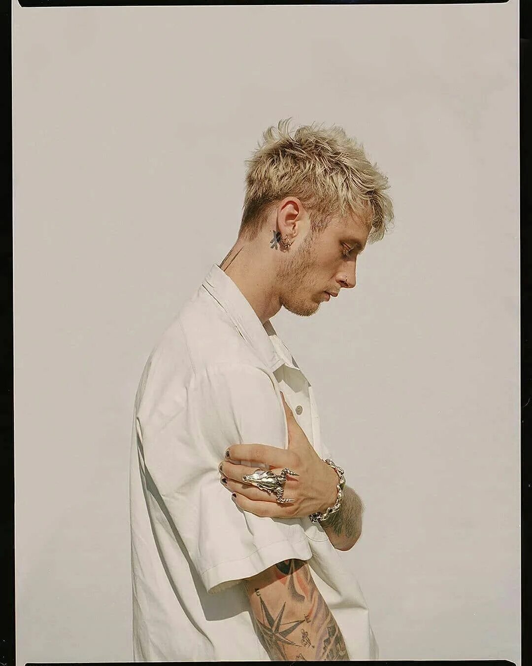 Mgk let me go