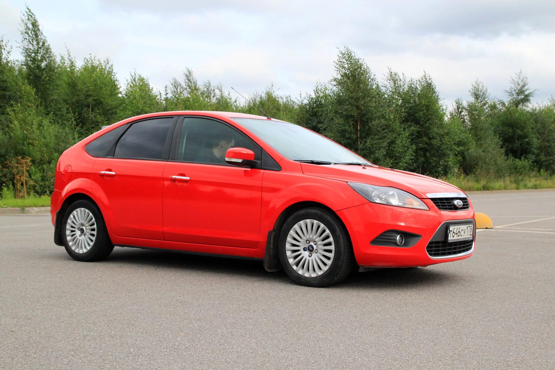 Купить форд барнауле. Ford Focus 2 rest. Форд фокус 2 рест 2. Ford Focus 2 рест 2.0 145. Ford Focus 2 rest седан.