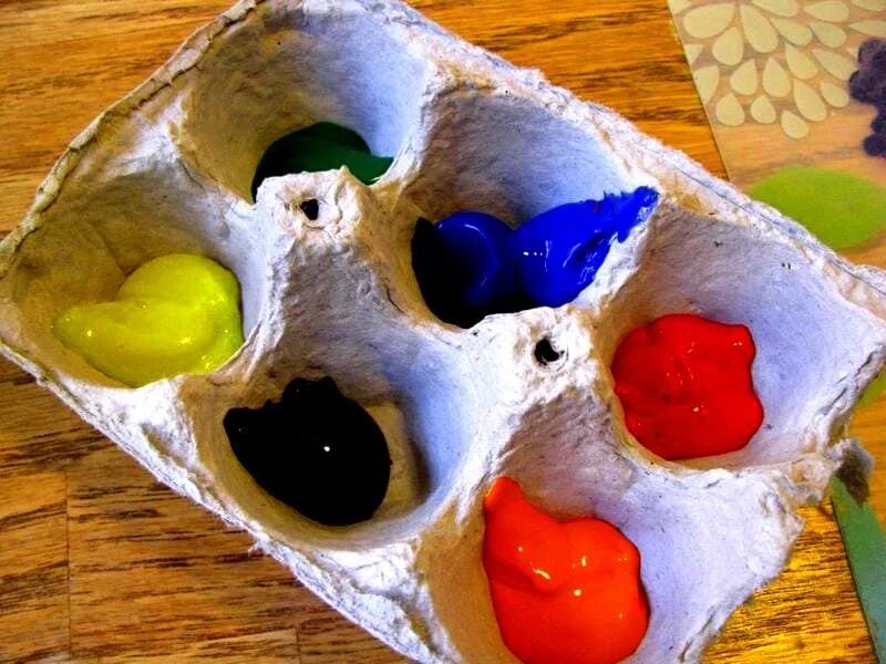 Какие поделки можно сделать из яиц. Из коробки для яиц. поделки из грохотки для яиц. поделки из упаковки от яиц перепелиных. лайфхак коробки из под яиц.