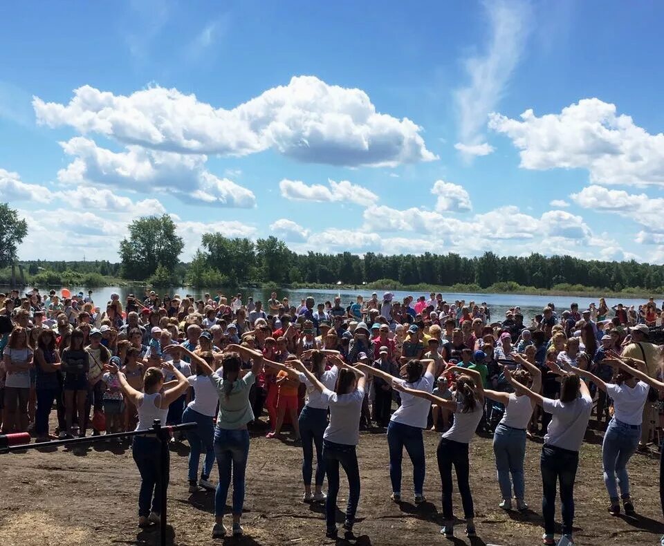 Поселок Первомайский Коркинский район. Посёлок Первомайский Челябинская. Челябинск поселок Первомайский. Первомайский Челябинская область Коркинский район. П первомайский челябинская область